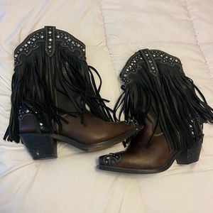 Rockin Country Fringe cowgirl boots.